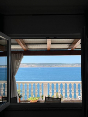 Apartment Frane